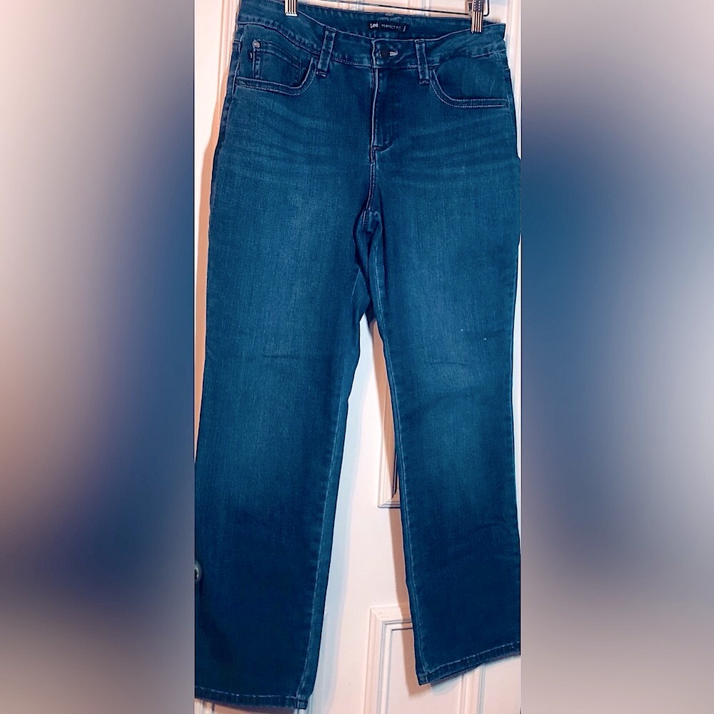 Women’s Lee Perfect Fit Tummy Control Denim Blue Jeans Size 10 short Shape Wear